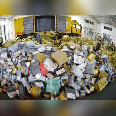 双十一购物狂欢刷新纪录，最新新闻报道热议